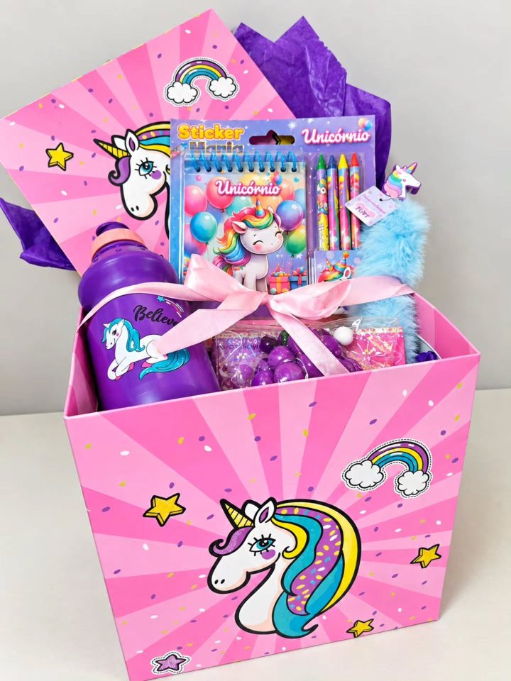 Box unicórnio: uma surpresa colorida para quem ama fantasia — imagem publicada pela Mia